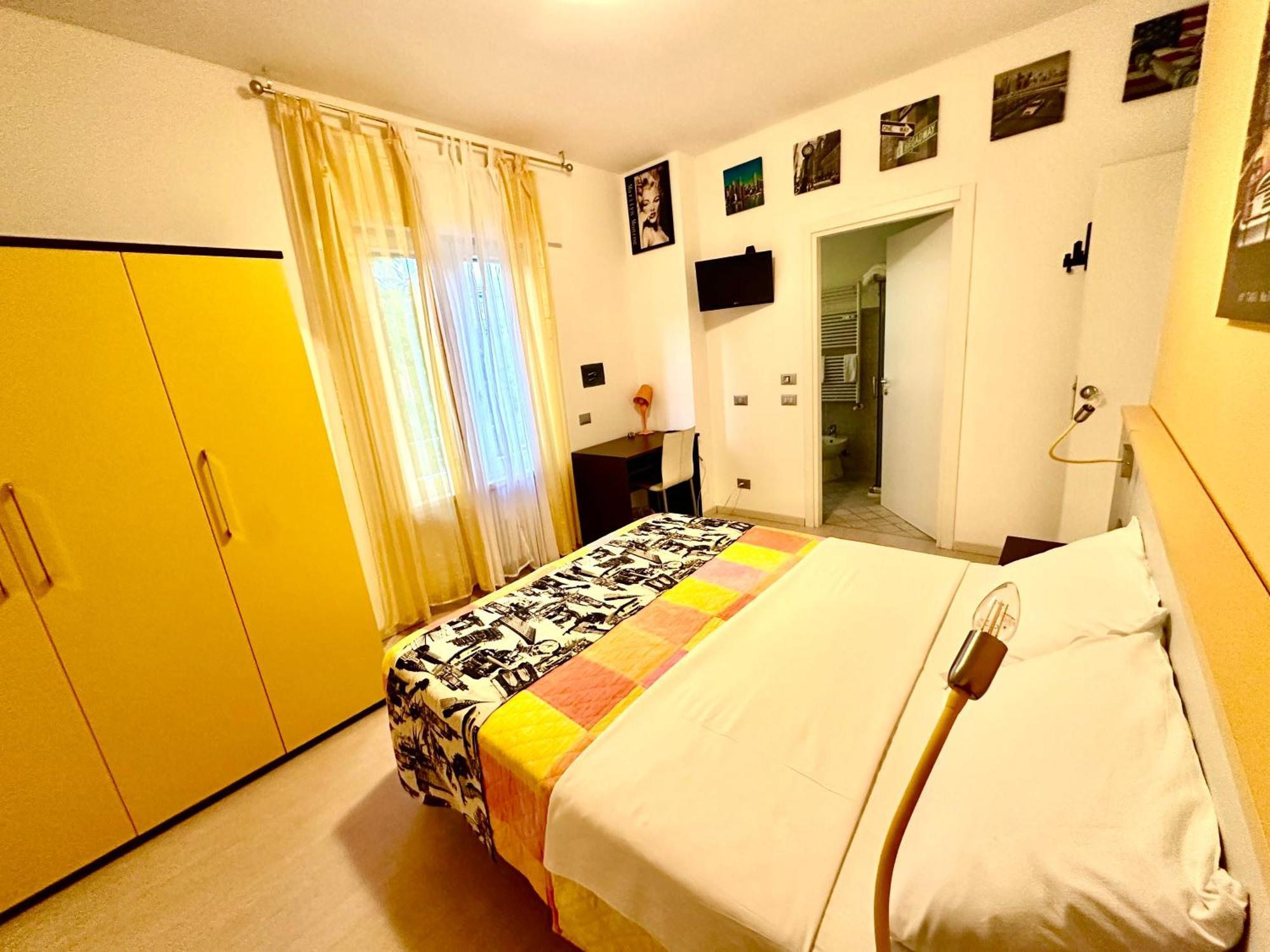 Ai Giardini Rooms -Vicino Ospedale Borgo Trento E Centro Storico Verona Exterior photo